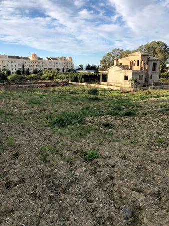 Land in Estepona - view 1