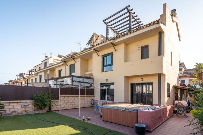 House in Costalita - view 1