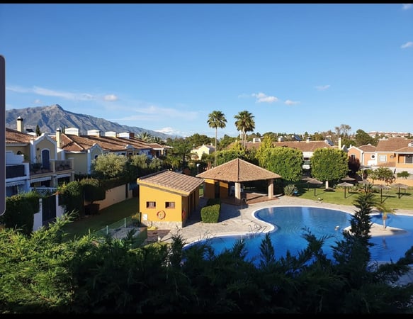 House in San Pedro de Alcantara - view 1