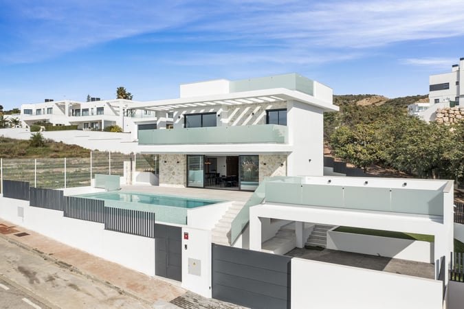 Villa in La Cala De Mijas - view 1