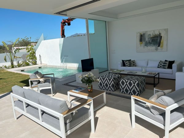 Villa in Marbella - view 1