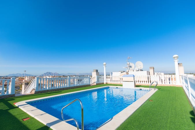 Apartment in Formentera de Segura - view 1