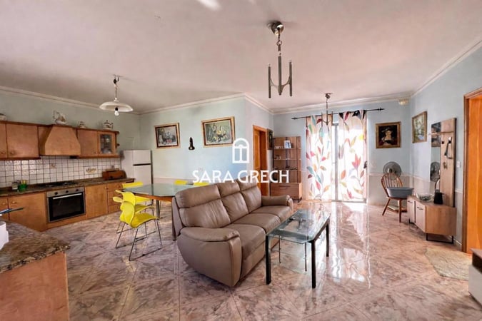 Penthouse in Saint Paul's Bay - view 1