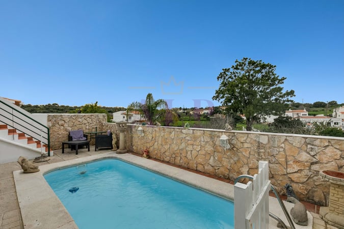 Villa in Luz - view 1