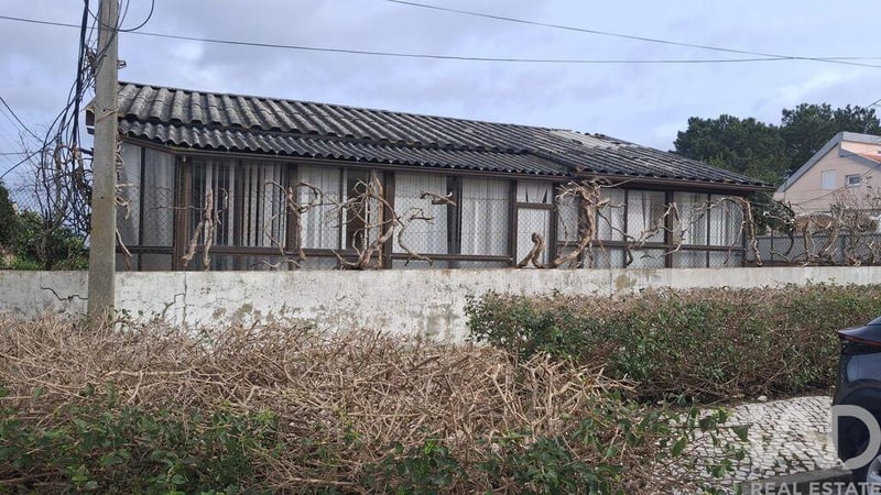 Land in Quinta do Conde - view 1