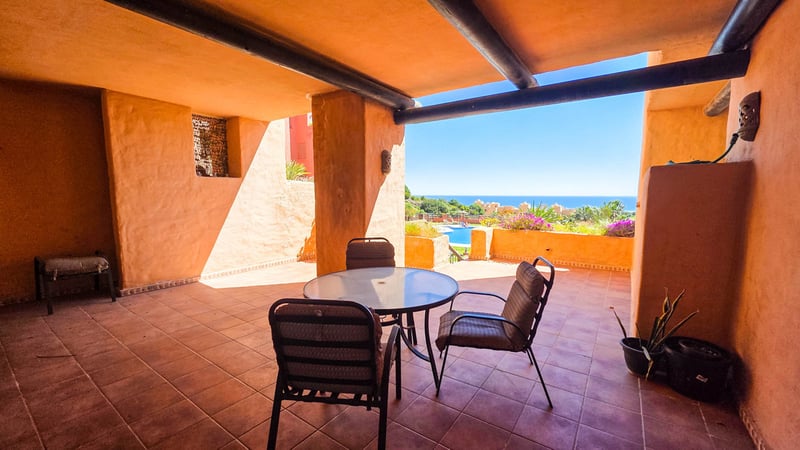 Apartment in La Duquesa - view 1