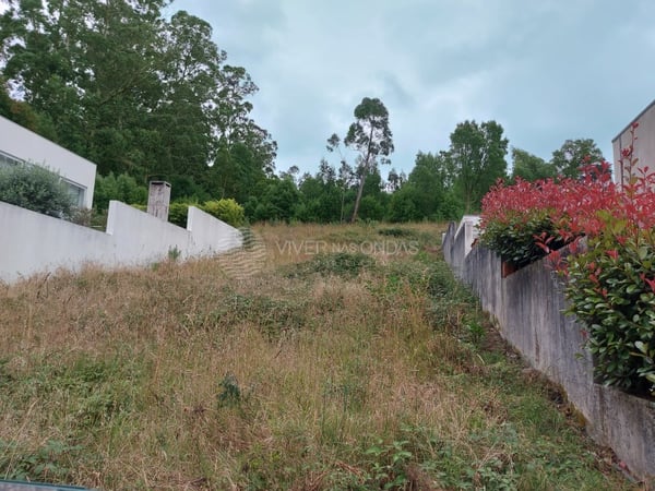 Land in Landim - view 1