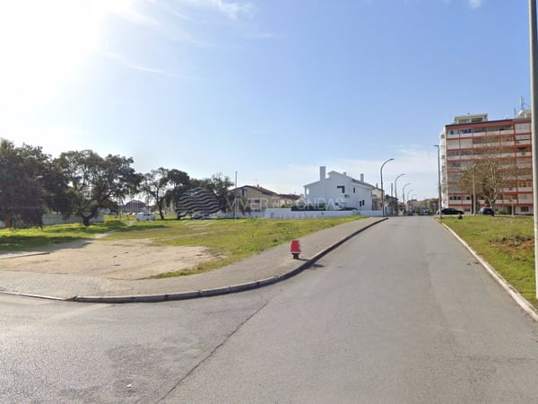 Land in Barreiro - view 1