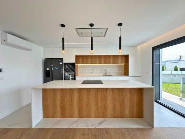 Villa in Panoias - view 1