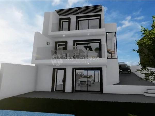 Villa in Sobreda - view 1