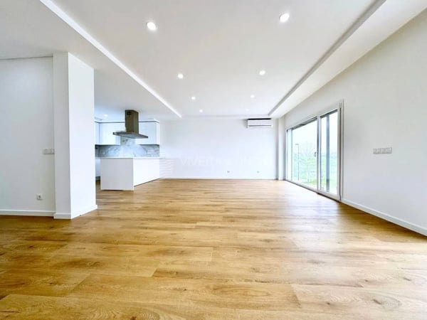 Villa in Costas de Cao - view 1