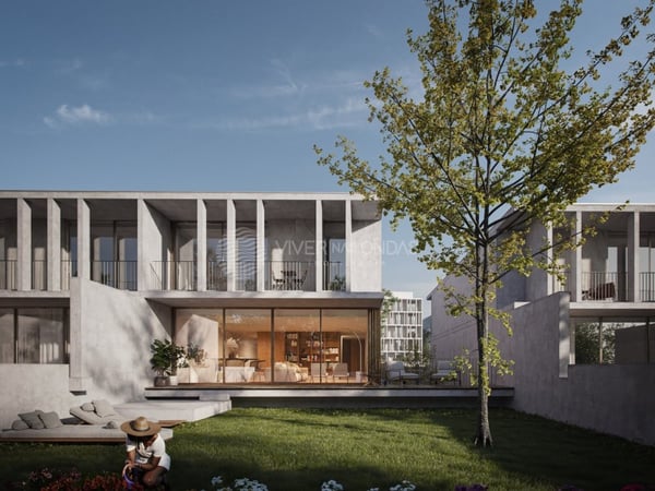 Villa in Enxomil - view 1