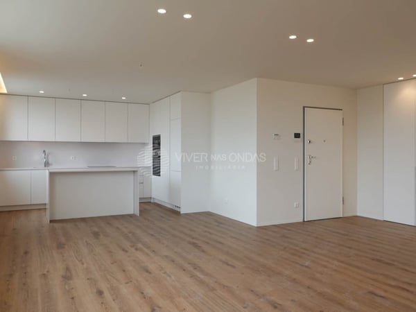 Apartment in Lavandeira - view 1