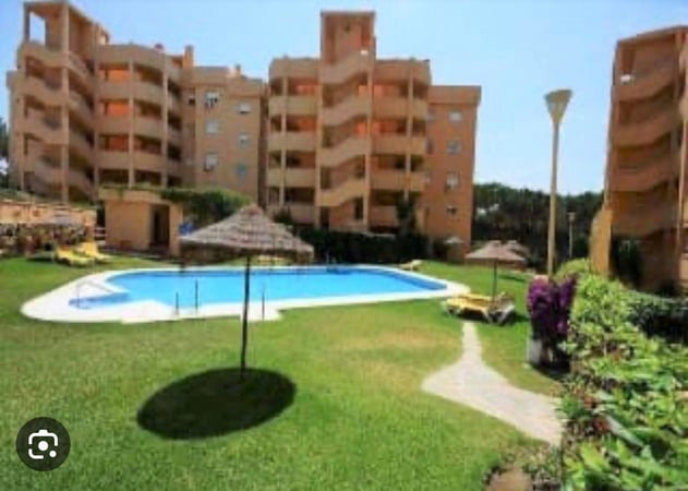 Apartment in Sitio de Calahonda - view 1