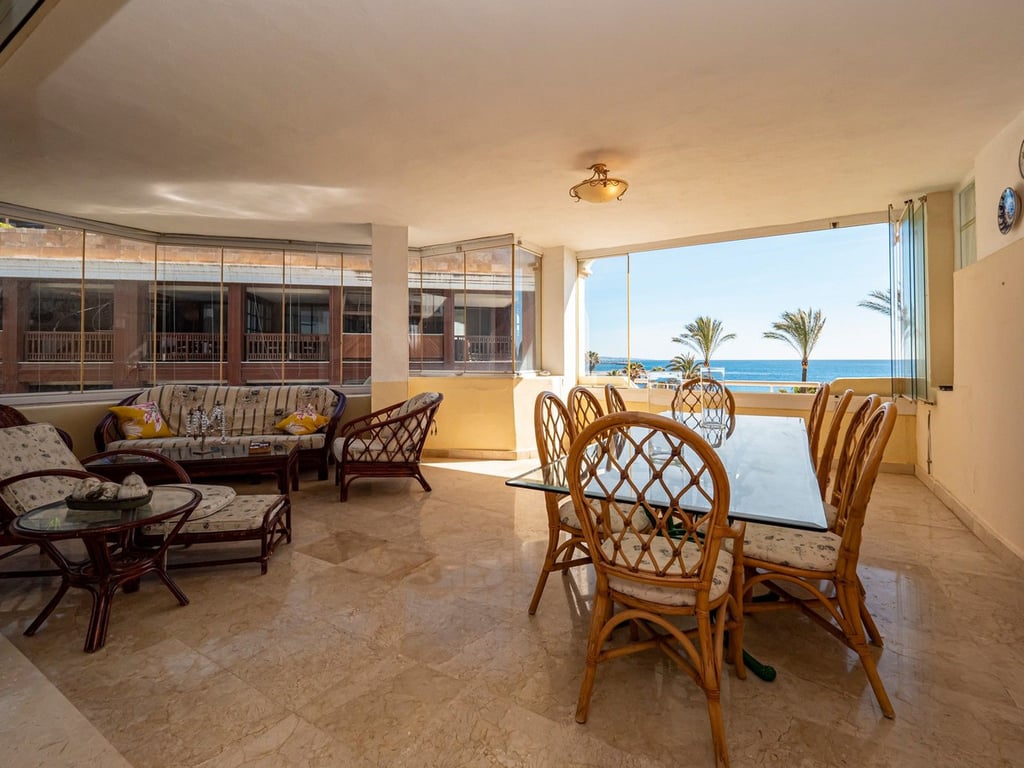 Apartment in Puerto Banus - Image 3