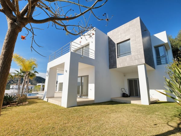 House in Atalaya Isdabe - view 1