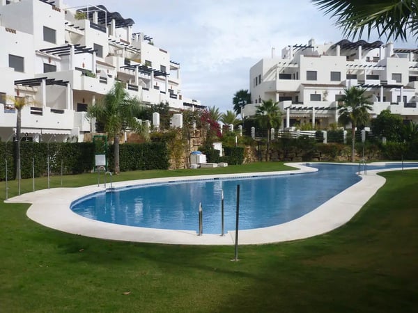 Apartment in Estepona - view 1