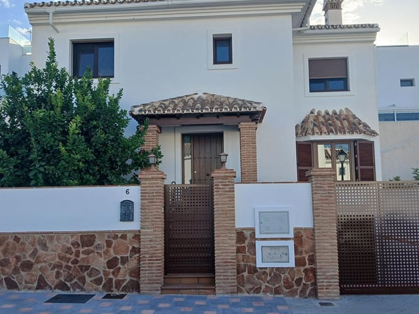 House in Fuengirola - view 1