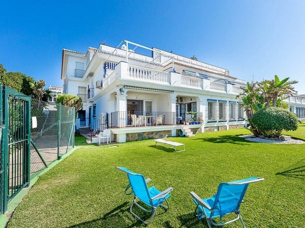 Apartment in Mijas - view 1