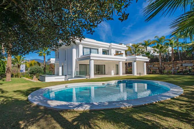 House in Marbella - view 1