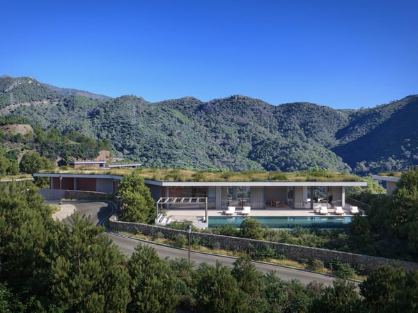 House in Benahavis - view 1