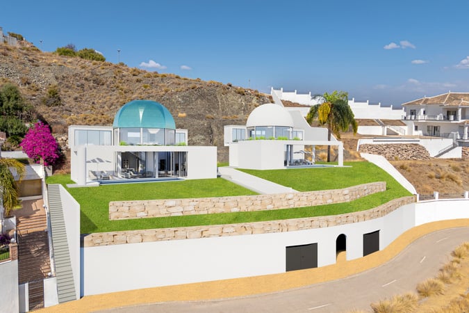 House in Alhaurin el Grande - view 1