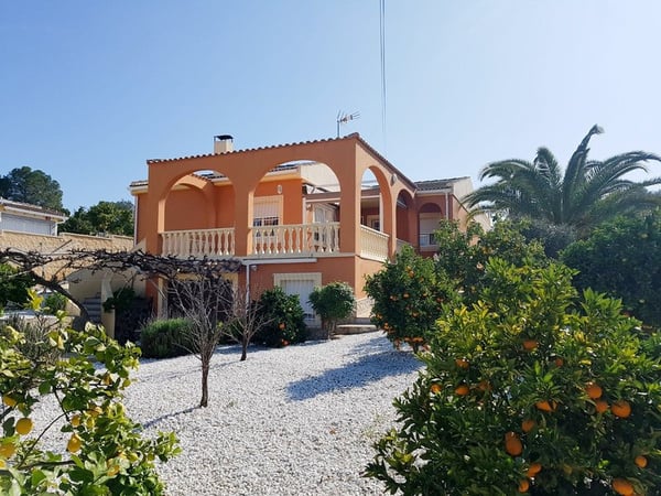 House in Los Balcones - view 1