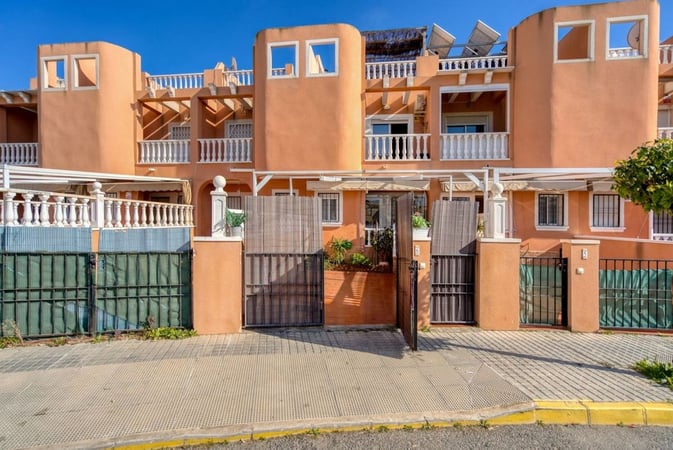 House in Torrevieja - view 1