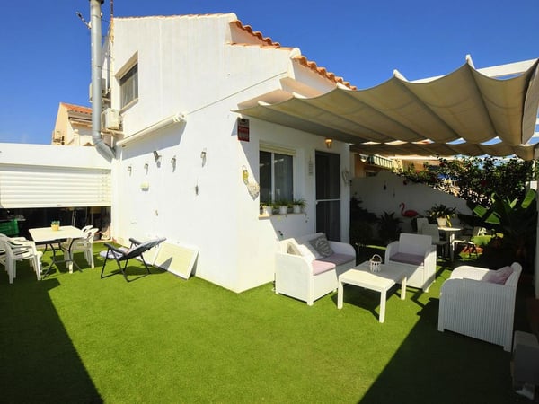 House in Lo Pagan - view 1