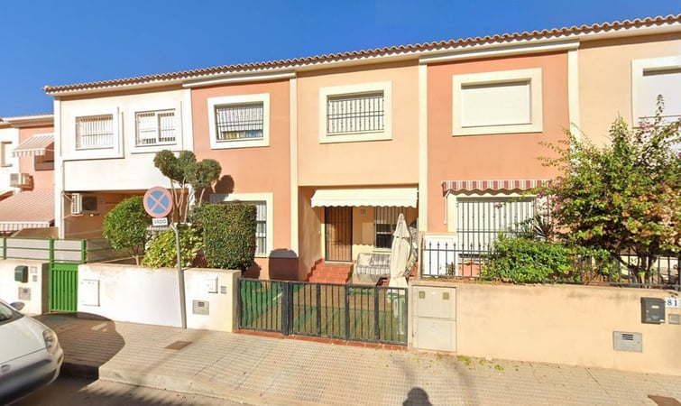 House in Santiago de la Ribera - view 1