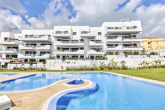 Apartment in Villamartin - view 1