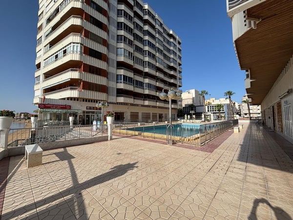 Penthouse in Torrevieja - view 1