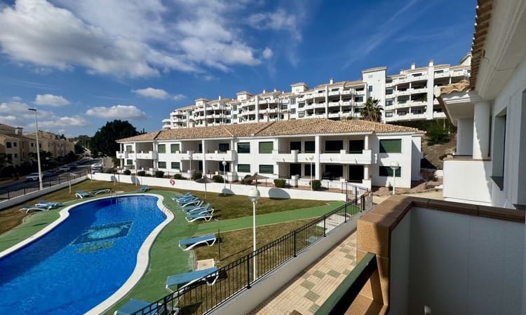 Apartment in Urbanizacion los Balcones - view 1