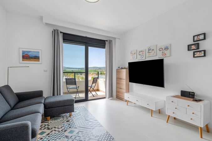 Apartment in San Miguel de Salinas - view 1