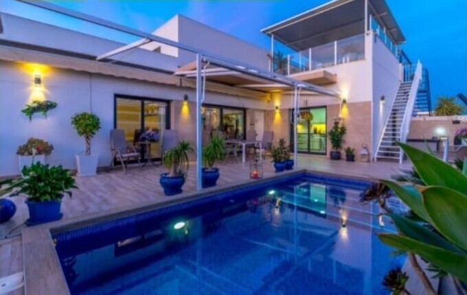 Villa in Daya Nueva - view 1