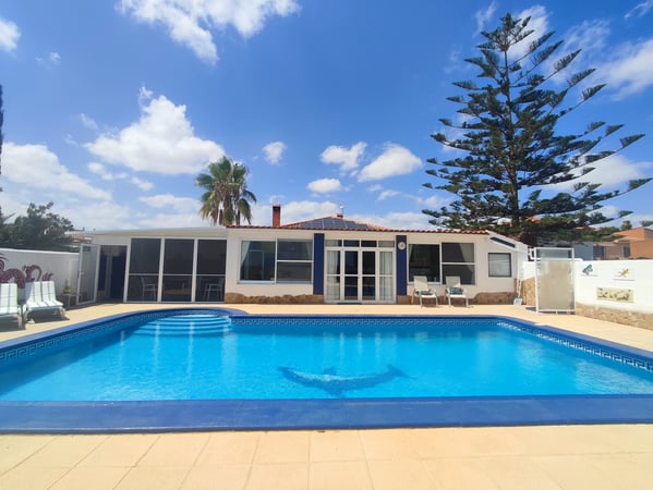 Villa in La Tercia - view 1