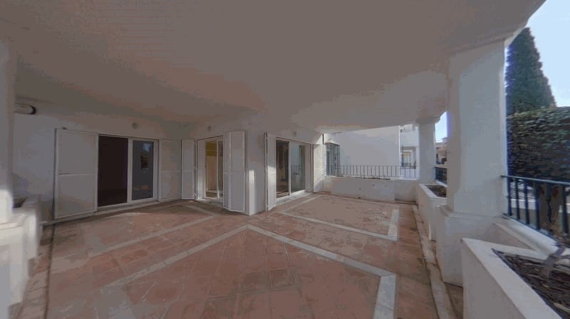 Apartment in Estepona - view 1
