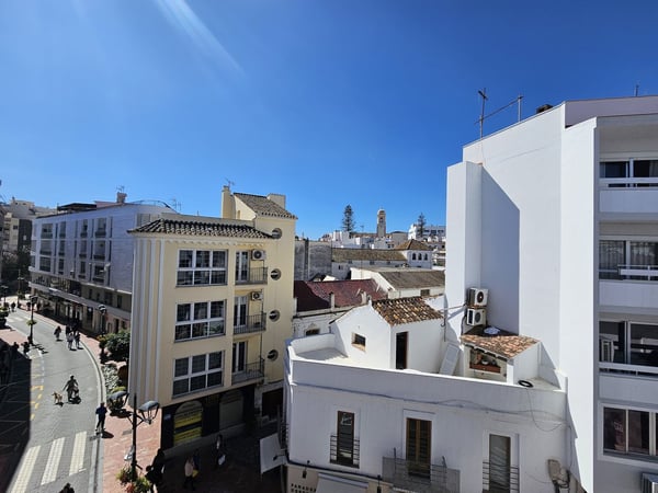 House in Estepona - view 1