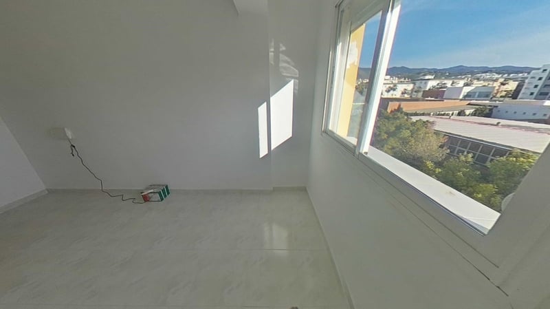 House in Estepona - view 1
