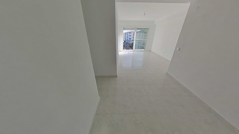 Apartment in Estepona - view 1