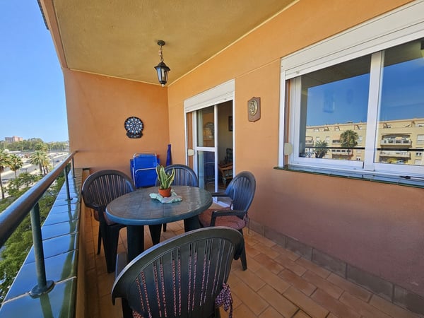 Apartment in San Luis de Sabinillas - view 1