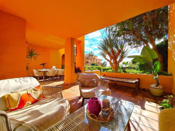 Apartment in La Duquesa - view 1