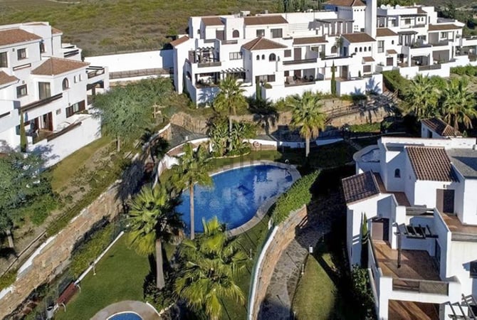 Penthouse in Casares - view 1