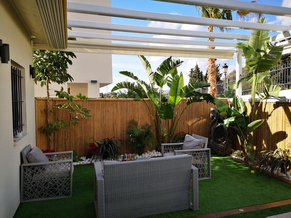 House in Estepona - view 1