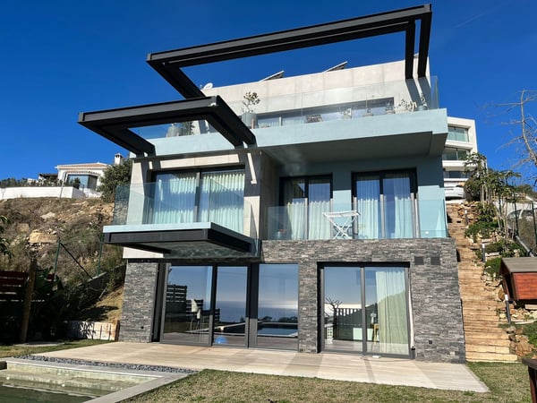 Villa in Torreblanca - view 1