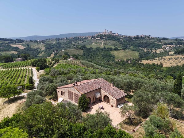 House in San Gimignano - view 1