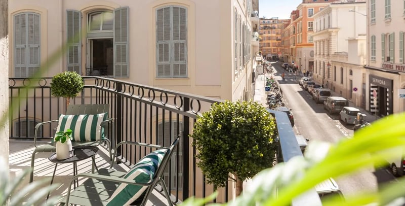 Apartment in Nice - view 1