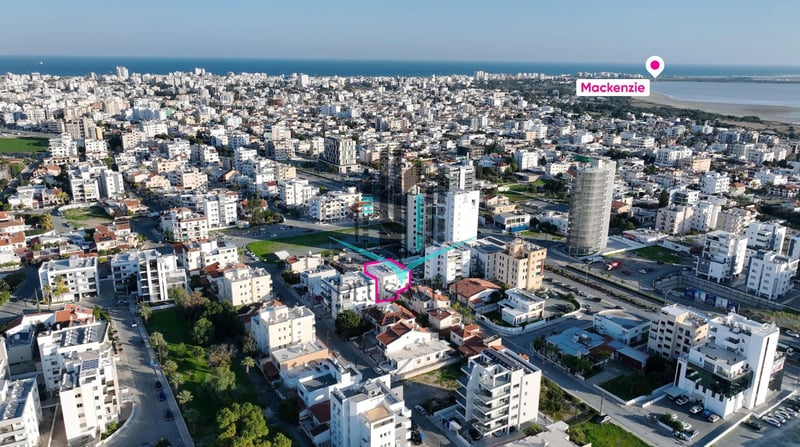 House in Larnaca - view 1
