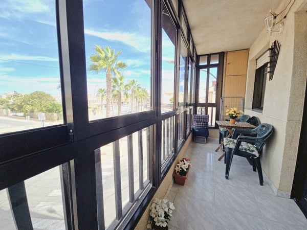 House in Los Alcazares - view 1