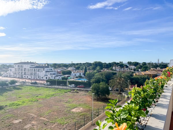Penthouse in Punta Prima - view 1